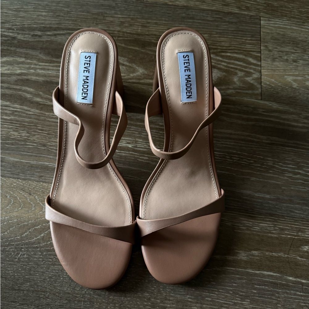 Steve Madden Bridgette Block Heel Sandals - Picture 2 of 4